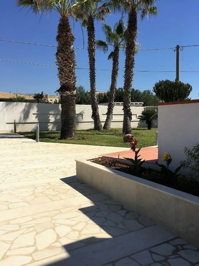 La Villa delle Spezie Marzamemi 0*,  Italia
