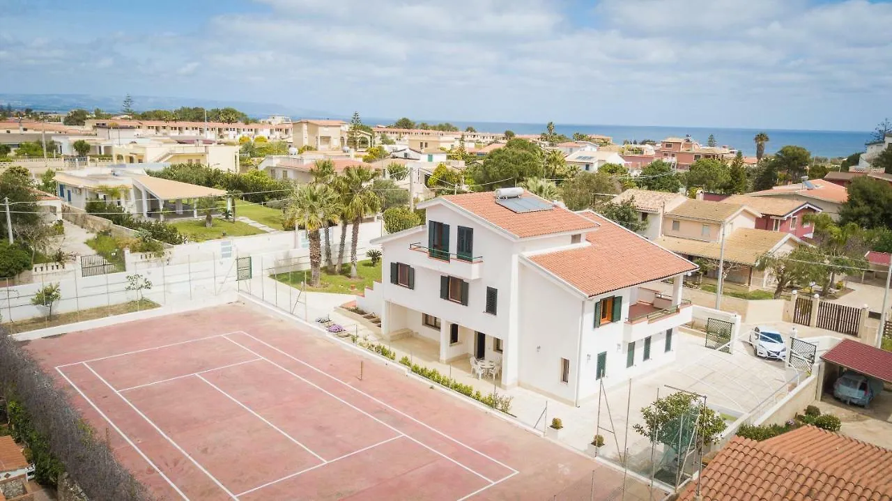 La Villa delle Spezie Marzamemi 0*,  Italia